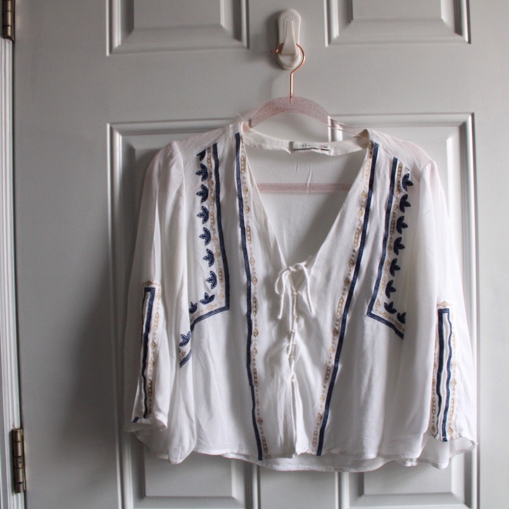 Women's blouse